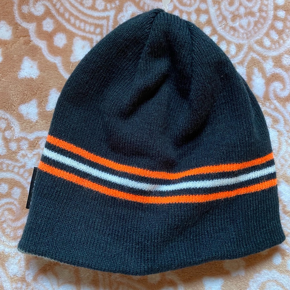 Gerry Black Knit Beanie Hat One Size Striped Orange & White Winter‎ Warm Casual